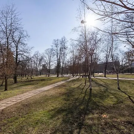 Sunny & Convenient On Dondoukov Blvd, 1 Bdr Zaimov Apartamento Sofía