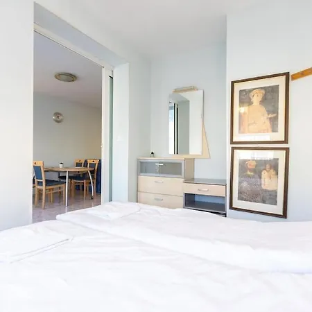 Sunny & Convenient On Dondoukov Blvd, 1 Bdr Zaimov *