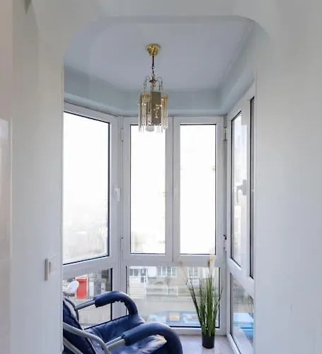 Sunny & Convenient On Dondoukov Blvd, 1 Bdr Zaimov Apartment Sofia